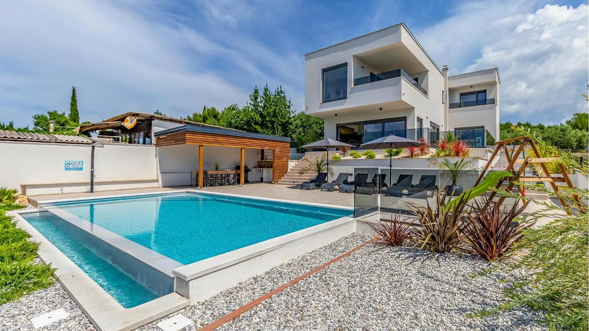 Holiday home Cozy Home In Medulin With Sauna Croatia